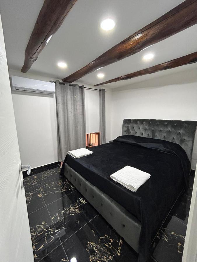 Giovanni Luxury Suites Neapol Exteriér fotografie