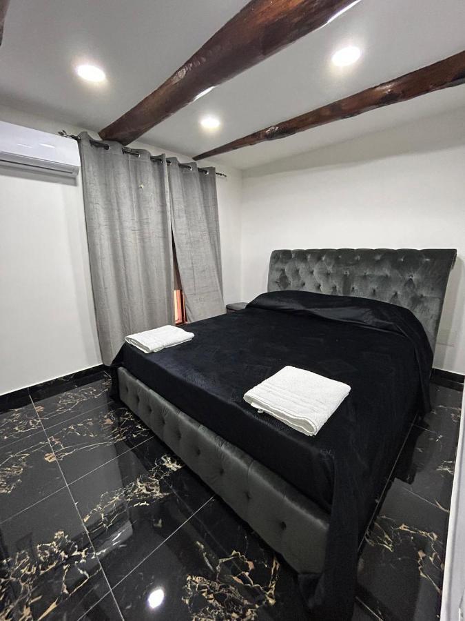 Giovanni Luxury Suites Neapol Exteriér fotografie
