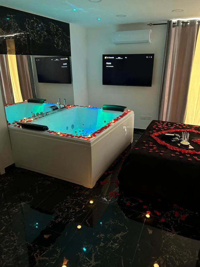 Giovanni Luxury Suites Neapol Exteriér fotografie