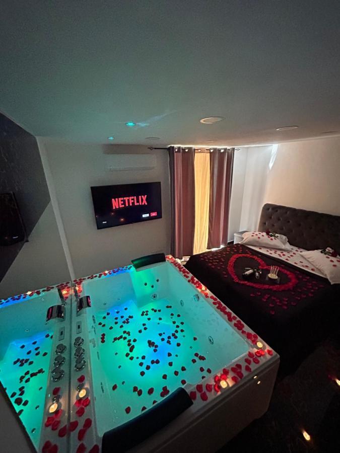 Giovanni Luxury Suites Neapol Exteriér fotografie