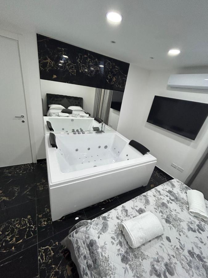 Giovanni Luxury Suites Neapol Exteriér fotografie