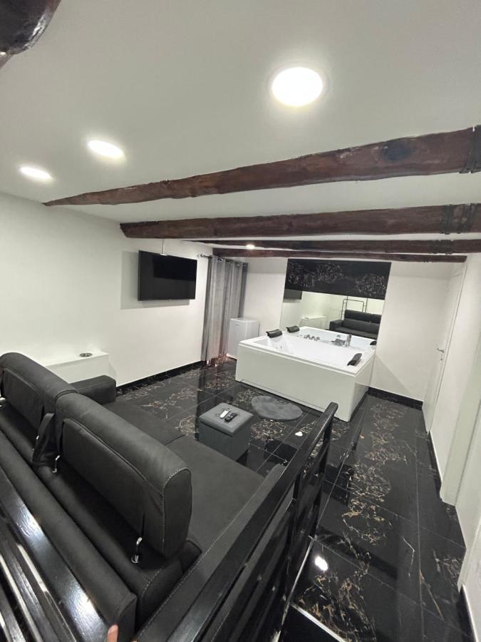 Giovanni Luxury Suites Neapol Exteriér fotografie