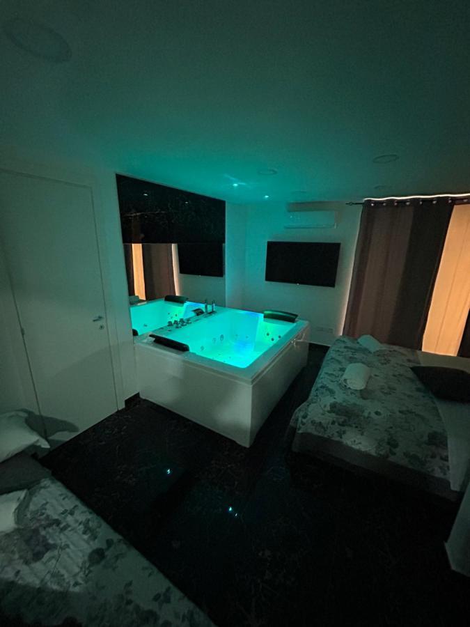Giovanni Luxury Suites Neapol Exteriér fotografie