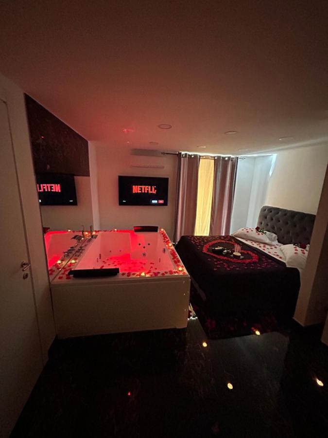 Giovanni Luxury Suites Neapol Exteriér fotografie